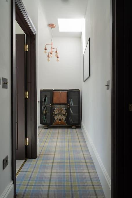 הרן ביי Luxury Duplex Penthouse On The Beach With Panoramic Sea Views מראה חיצוני תמונה